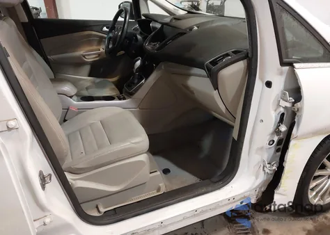 2013 Ford C-Max Hybrid Sel из США, поврежденный, VIN 1FADP5BU2DL511178